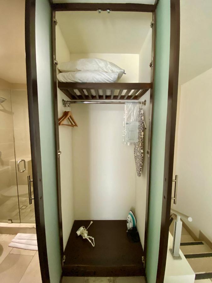 Standard King Room,1705587320:JPEG