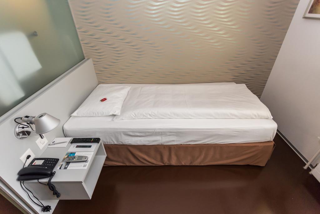 Comfort Single Room