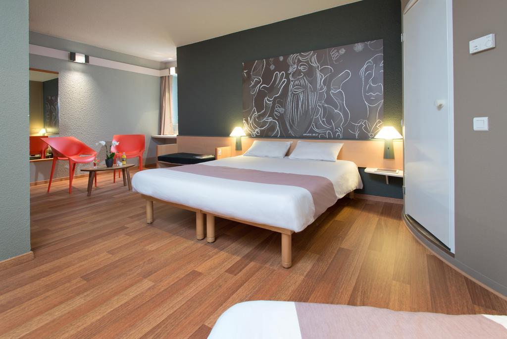 Superior Room with One Double Bed and One Single Bed,1004942758:JPEG