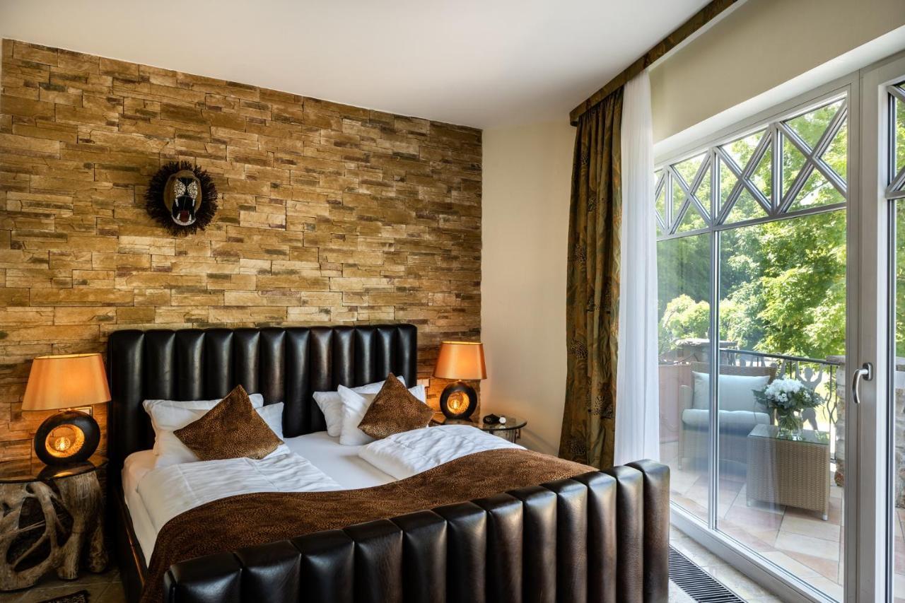Suite with River View,1137061882:JPEG
