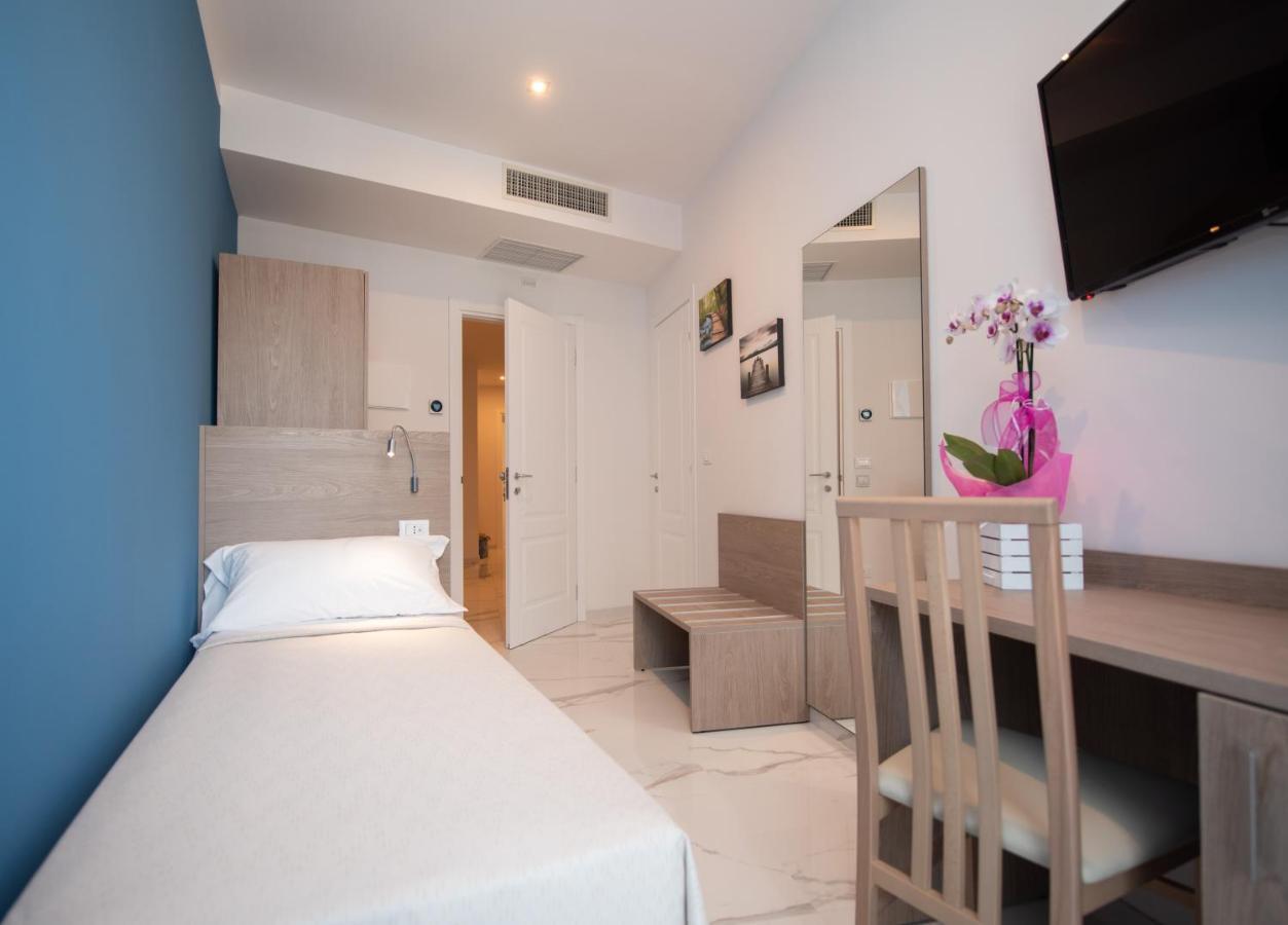 Habitación Individual con baño privado