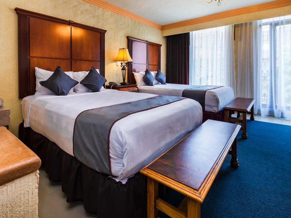 Superior Double Room with Two Double Beds