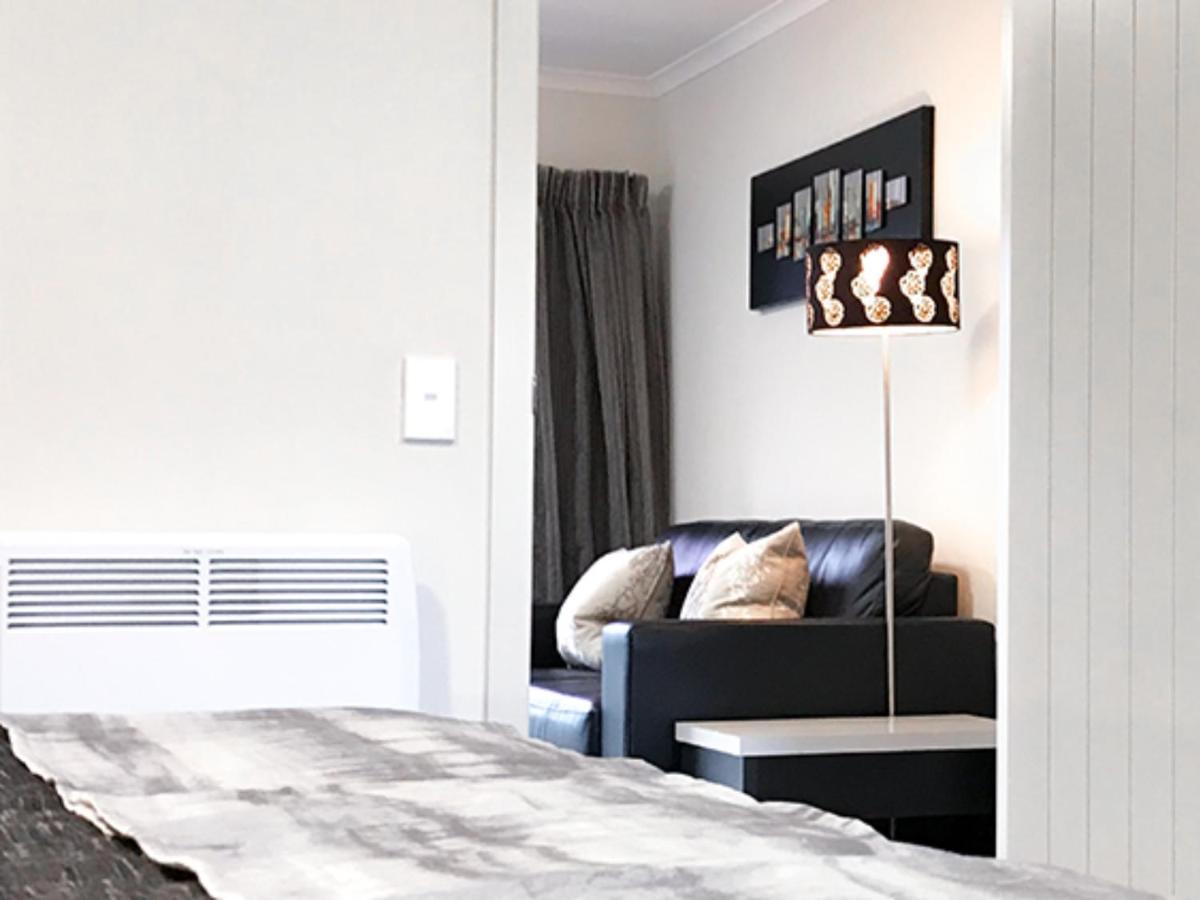 One-Bedroom Suite,1147332175:JPEG