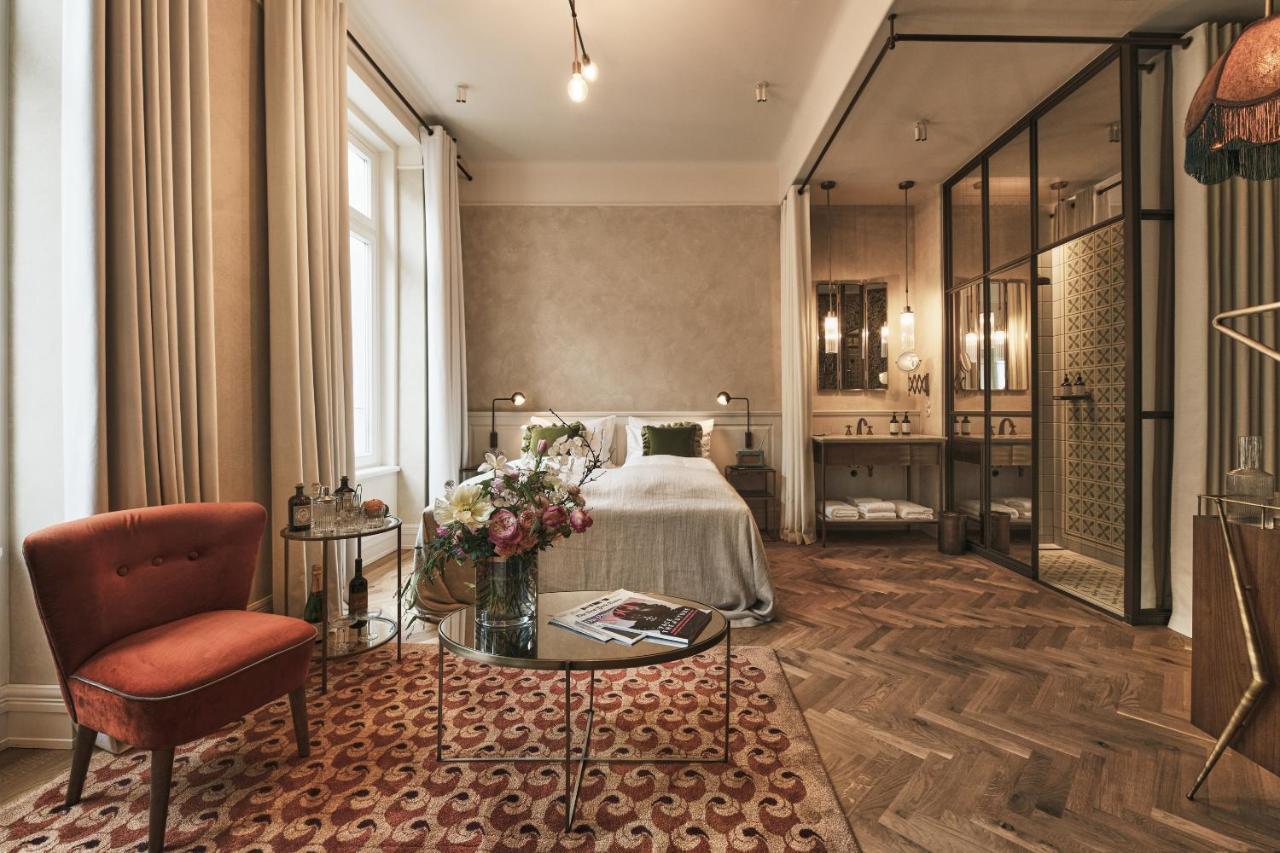 Deluxe Double Room,1149609214:JPEG