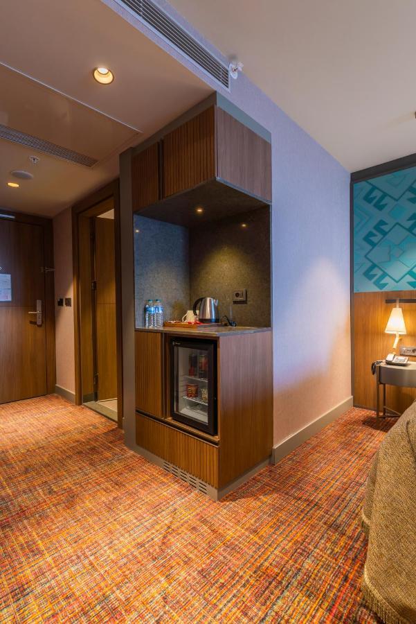 Superior Twin Room with Sea View