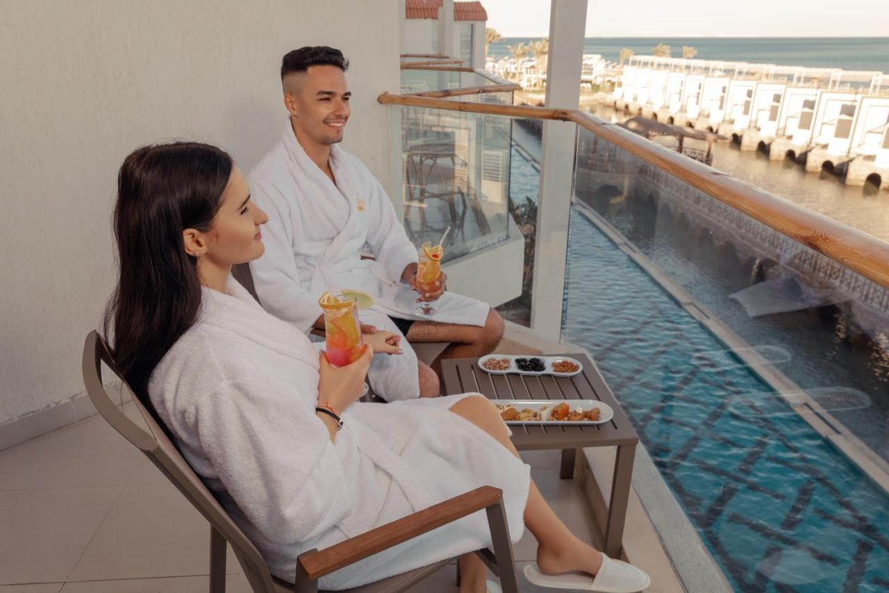Deluxe Sea View Room