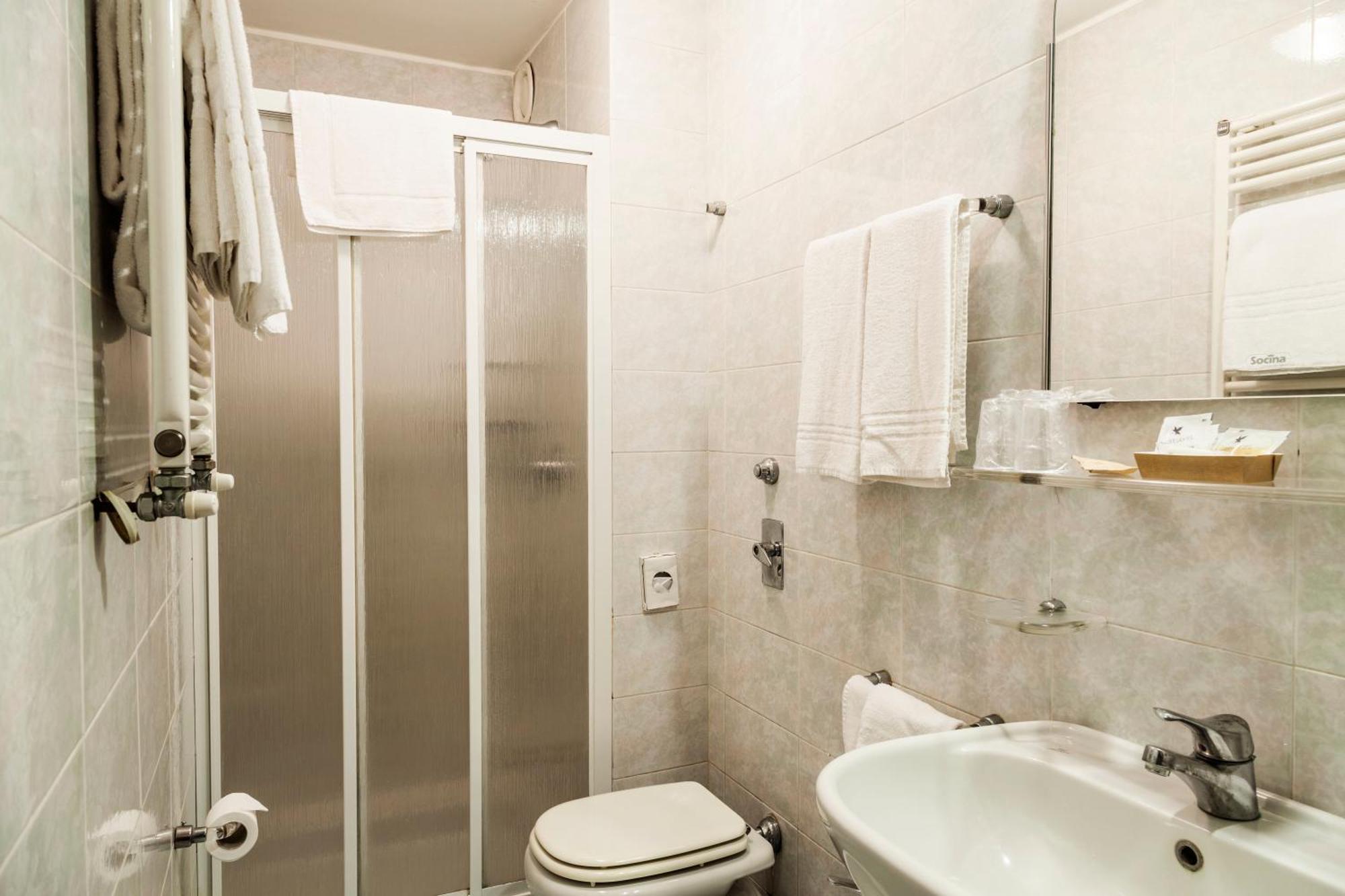 Small Single Room