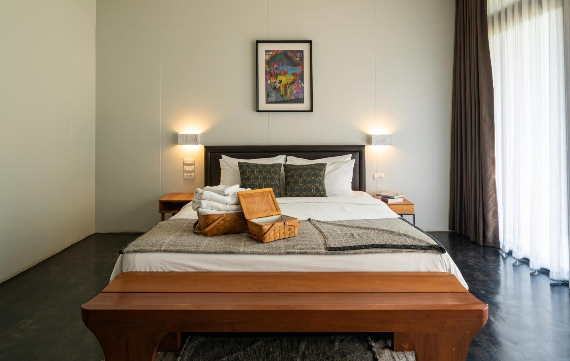 Superior King Room,1215779158:JPEG