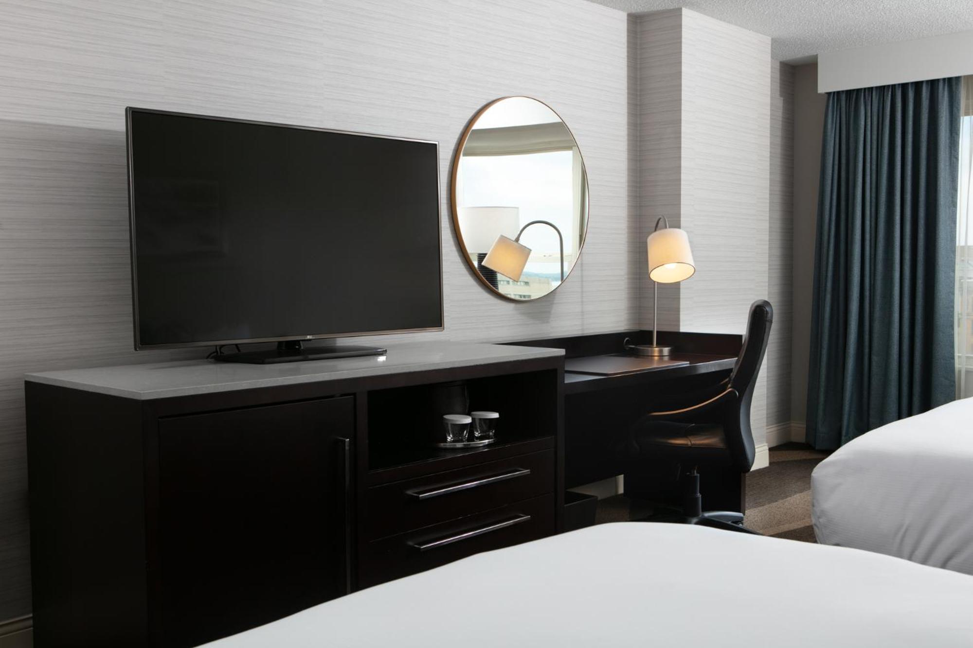 Quarto com Cama King-size