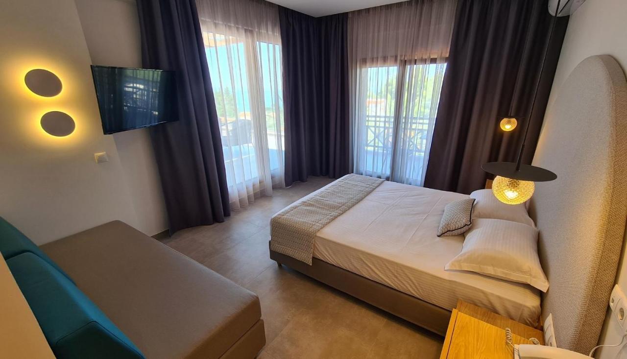 Elegant Suite,1259642068:JPEG