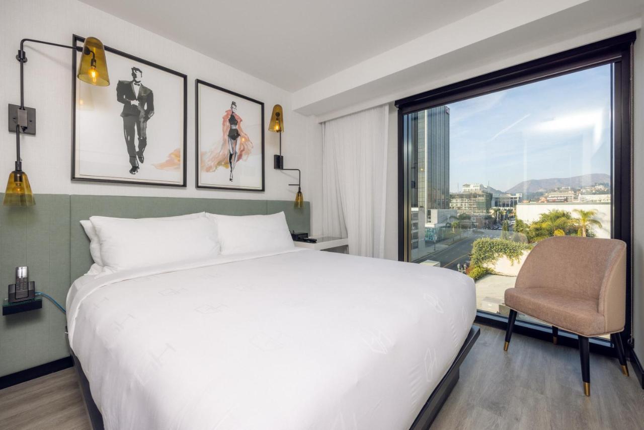 Quarto King com Chuveiro - Acesso a Pessoas com Mobilidade Condicionada
