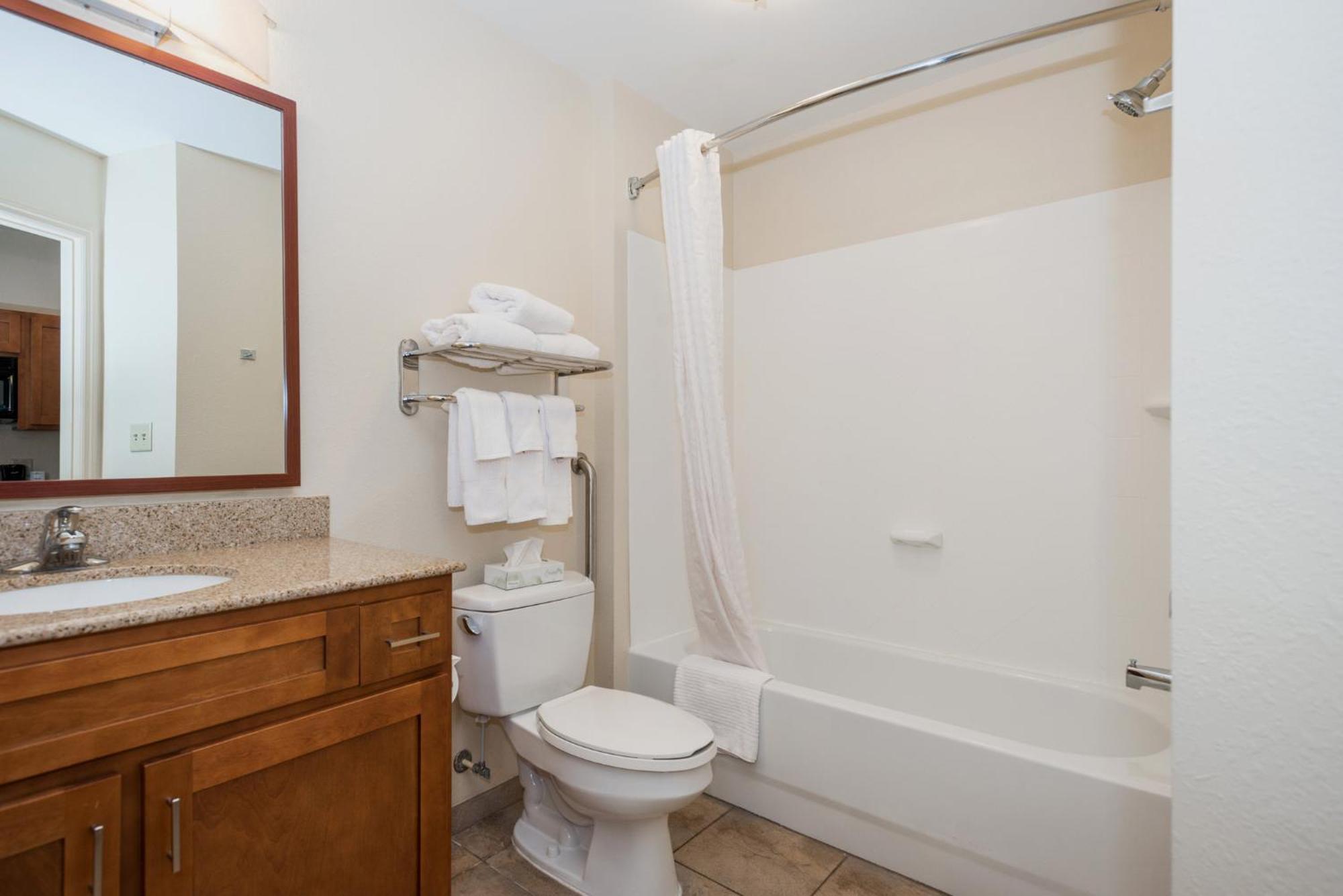 One-Bedroom Suite