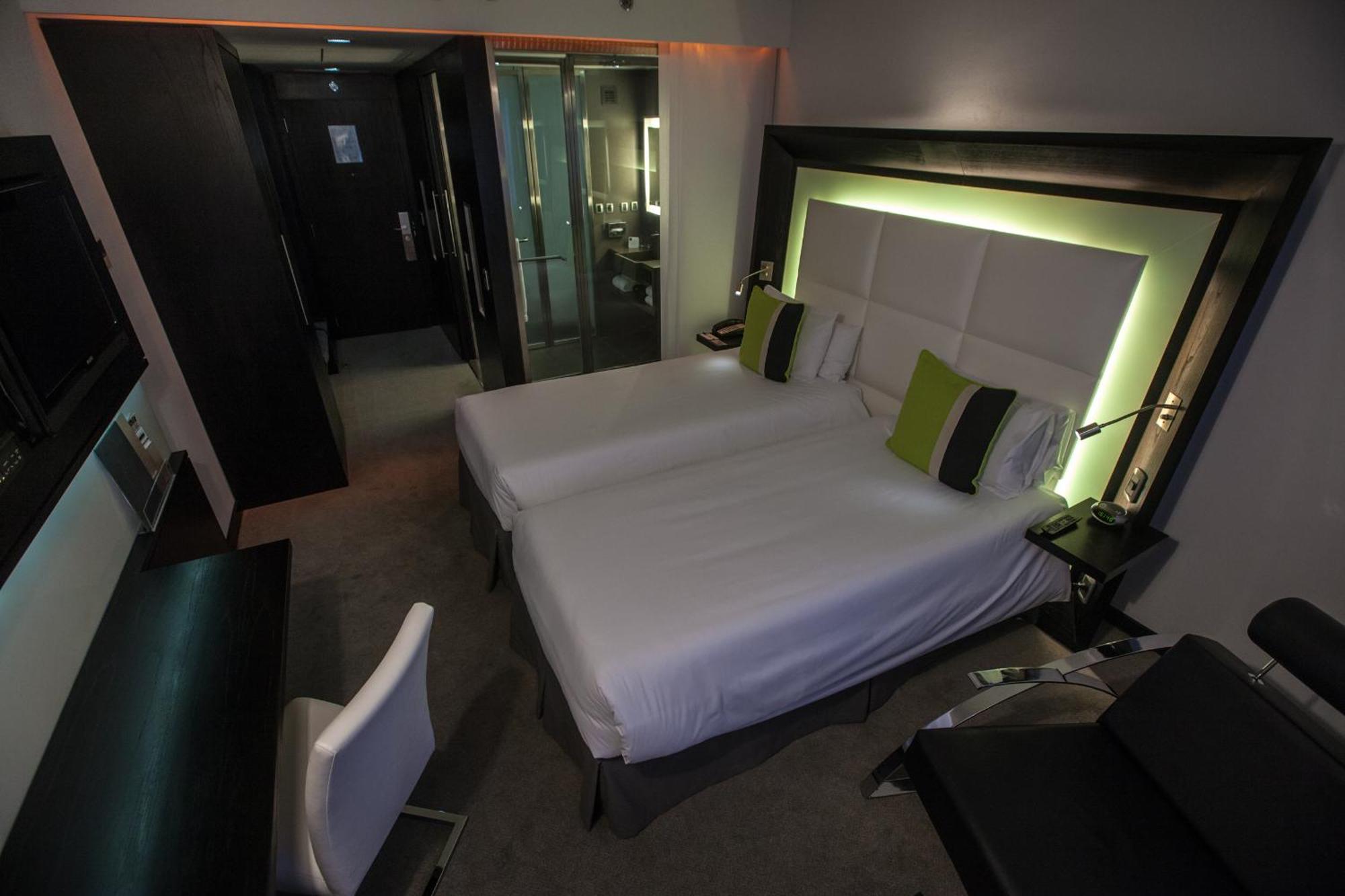 Superior Twin Room,1277167156:JPEG