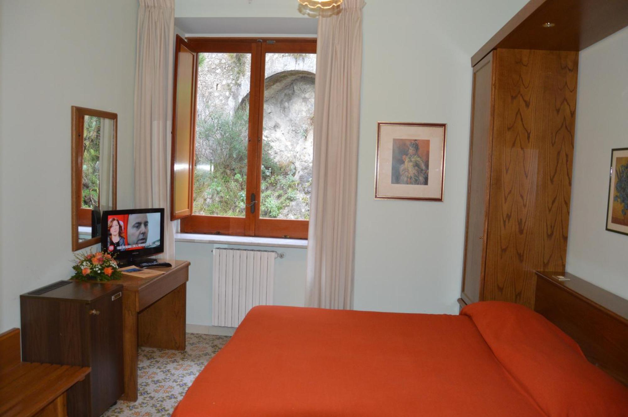 Quarto Duplo com Vista do Pátio