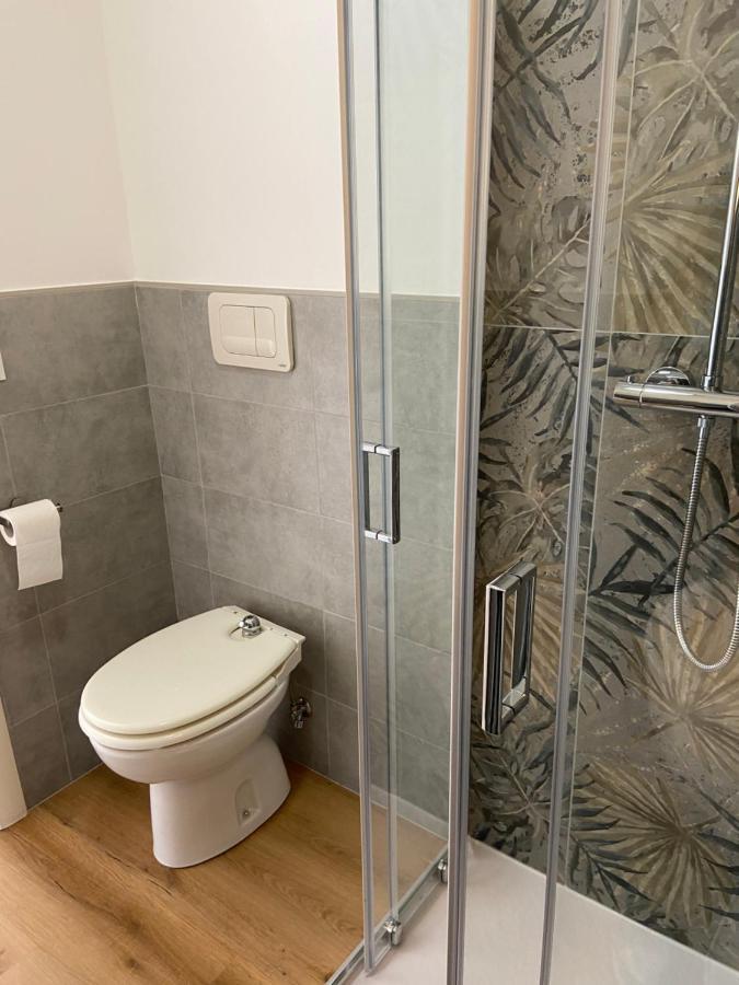 Double Room with Balcony,1332701576:JPEG