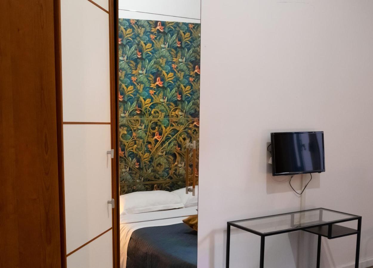 Double Room,1359013091:JPEG