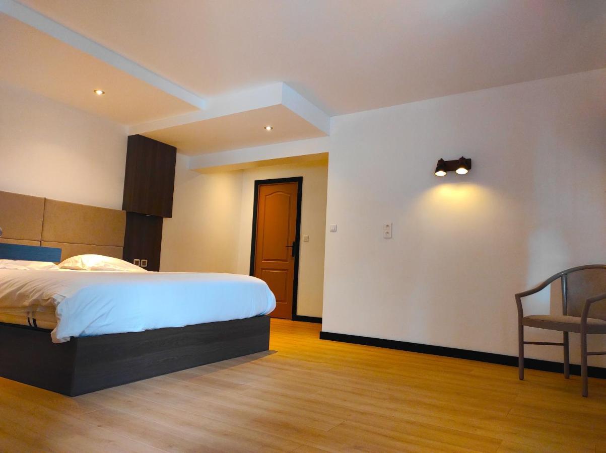 Superior Zimmer mit Kingsize-Bett