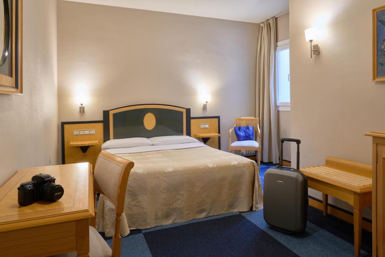 Chambre Lit Queen-Size