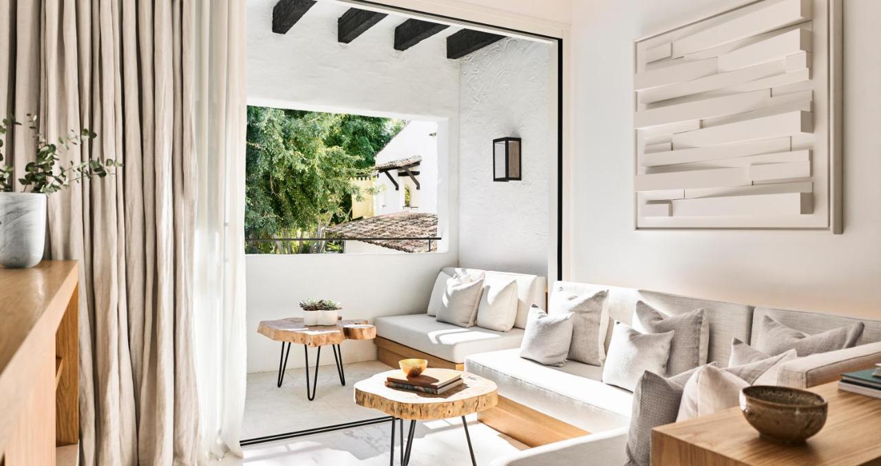 Quarto Deluxe com Cama de Casal ou 2 de Solteiro