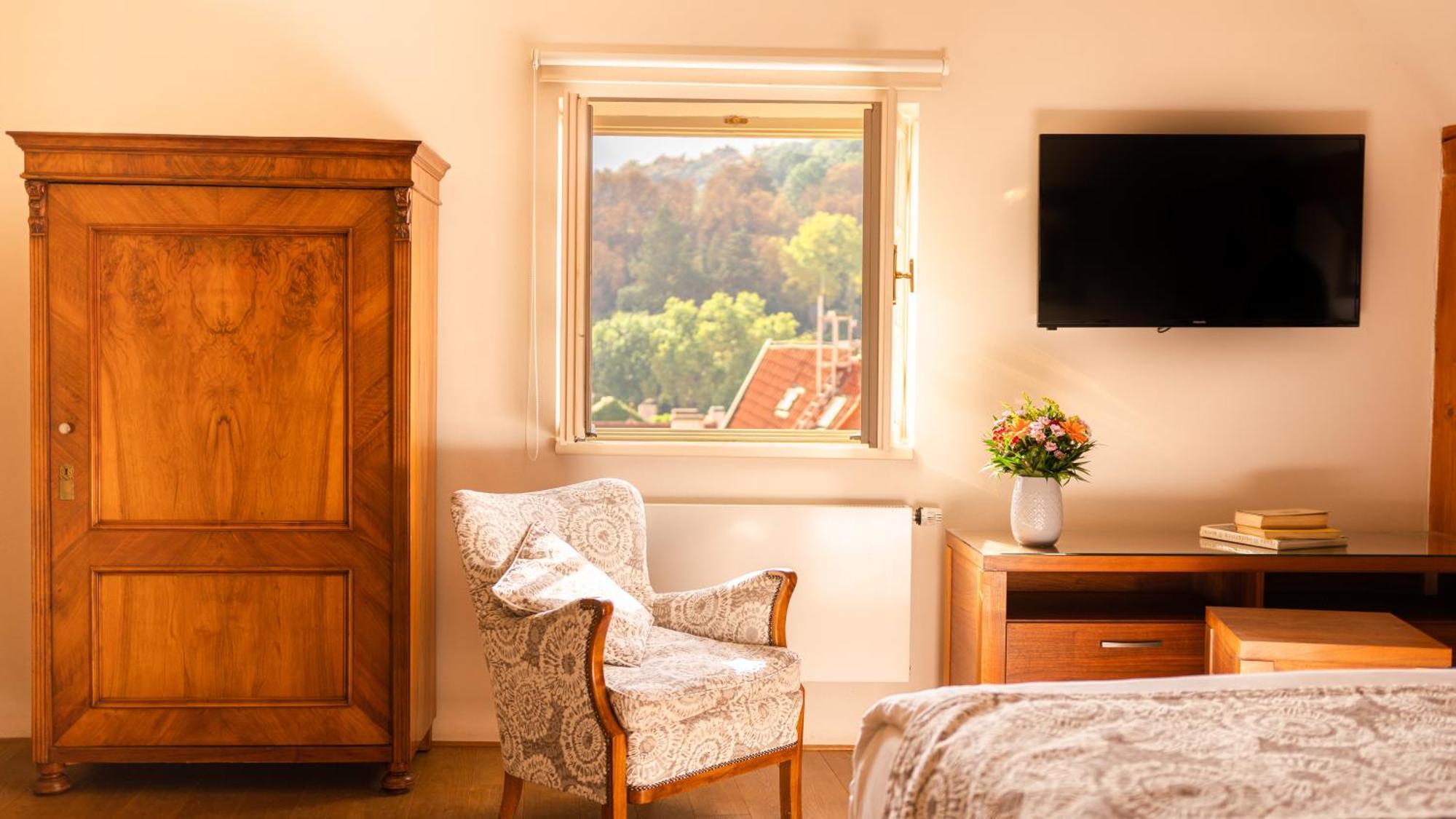 Double Room Deluxe Plus