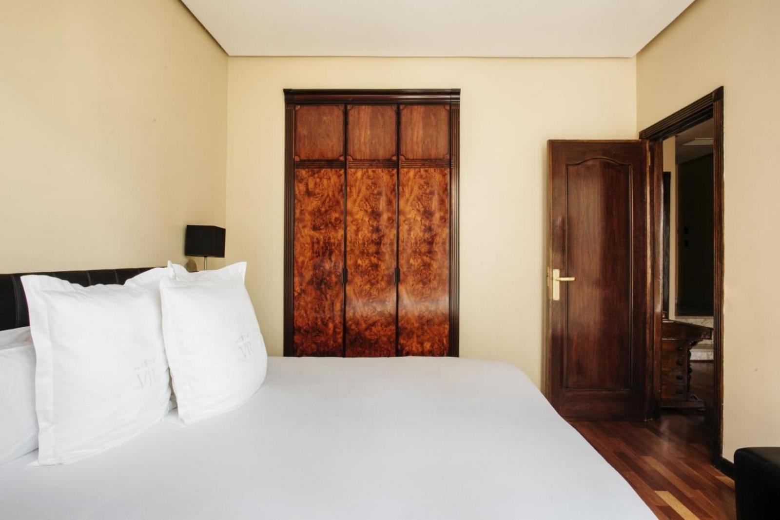 Junior Suite,1436275777:JPEG