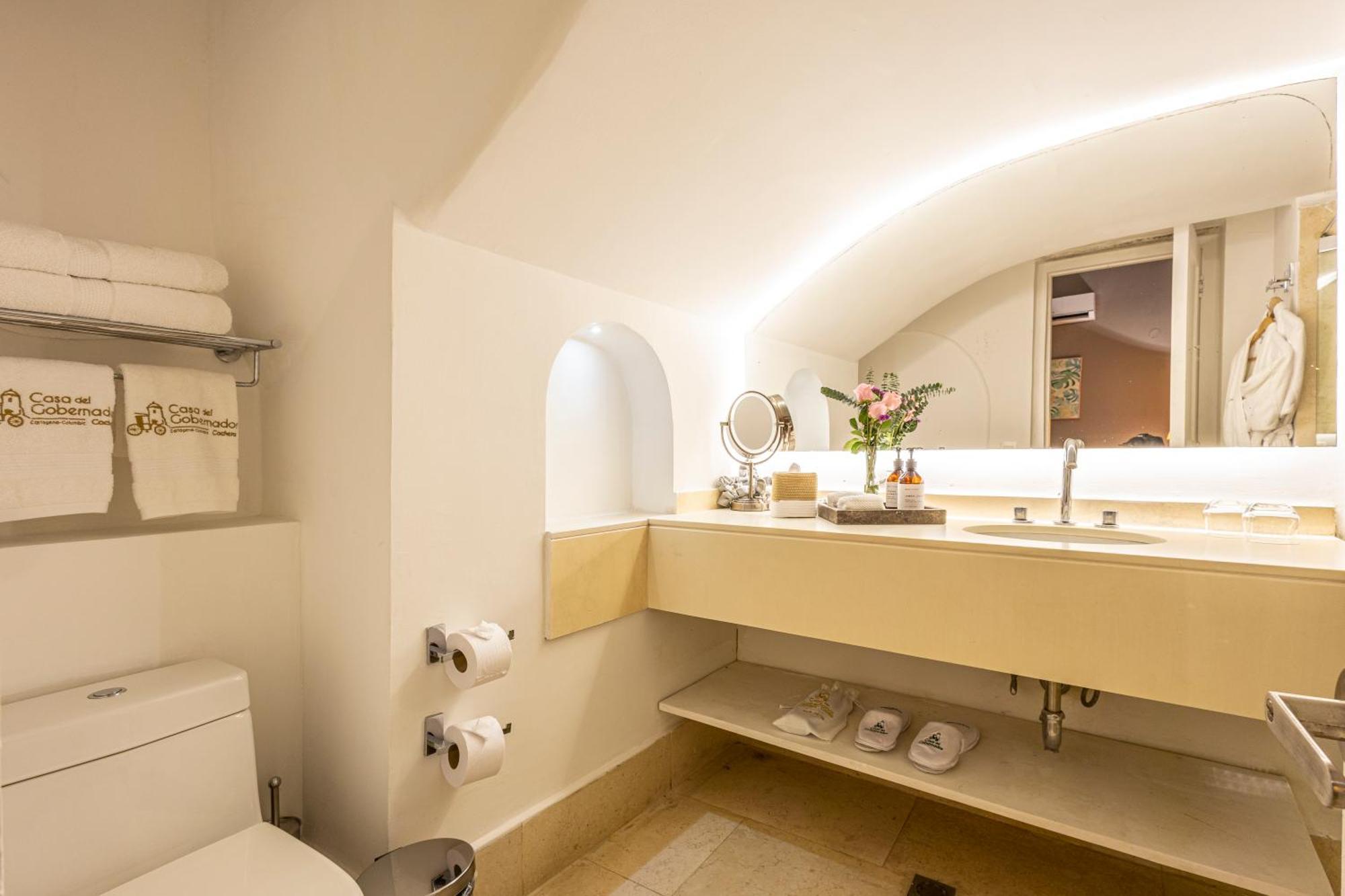 Standard Double Room,1521788659:JPEG