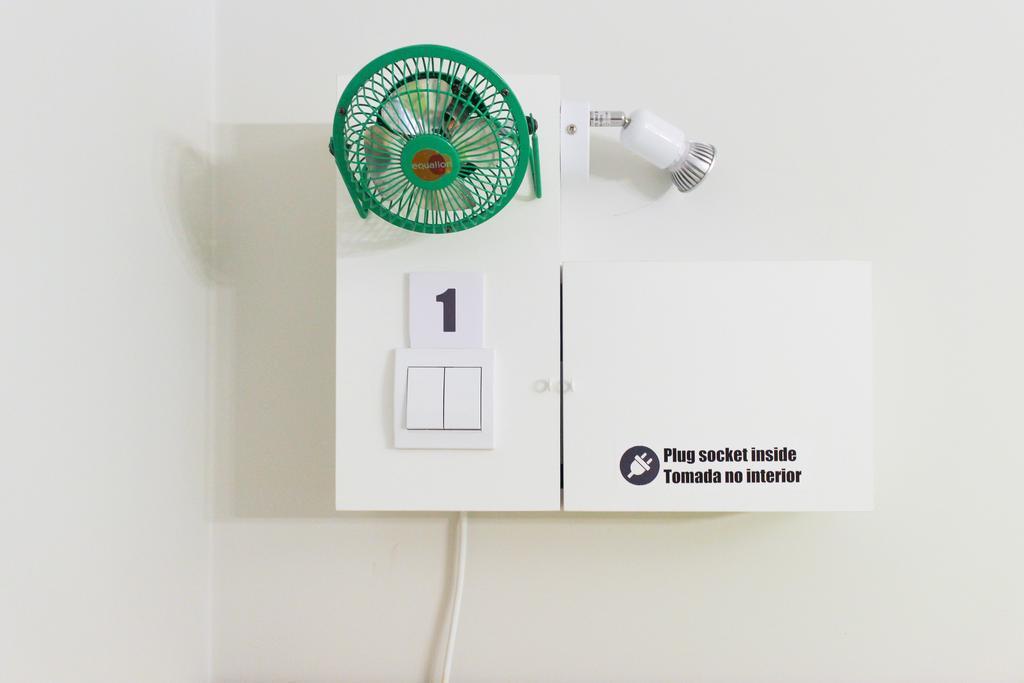 Cama em Dormitório Misto com 6 Camas