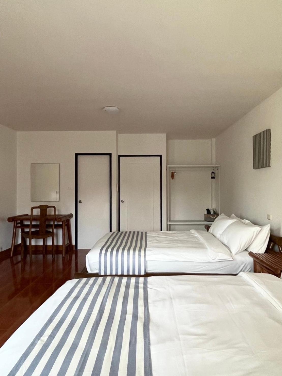 Chambre Standard avec 2 Lits Queen-Size