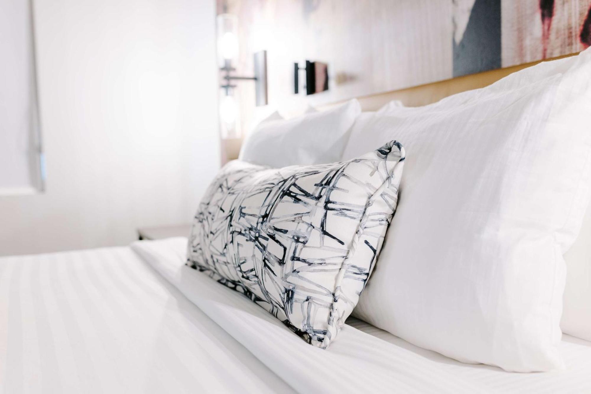 King Suite with Sofa Bed and Bath Tub - Disability Access/Non-Smoking,1545589558:JPEG