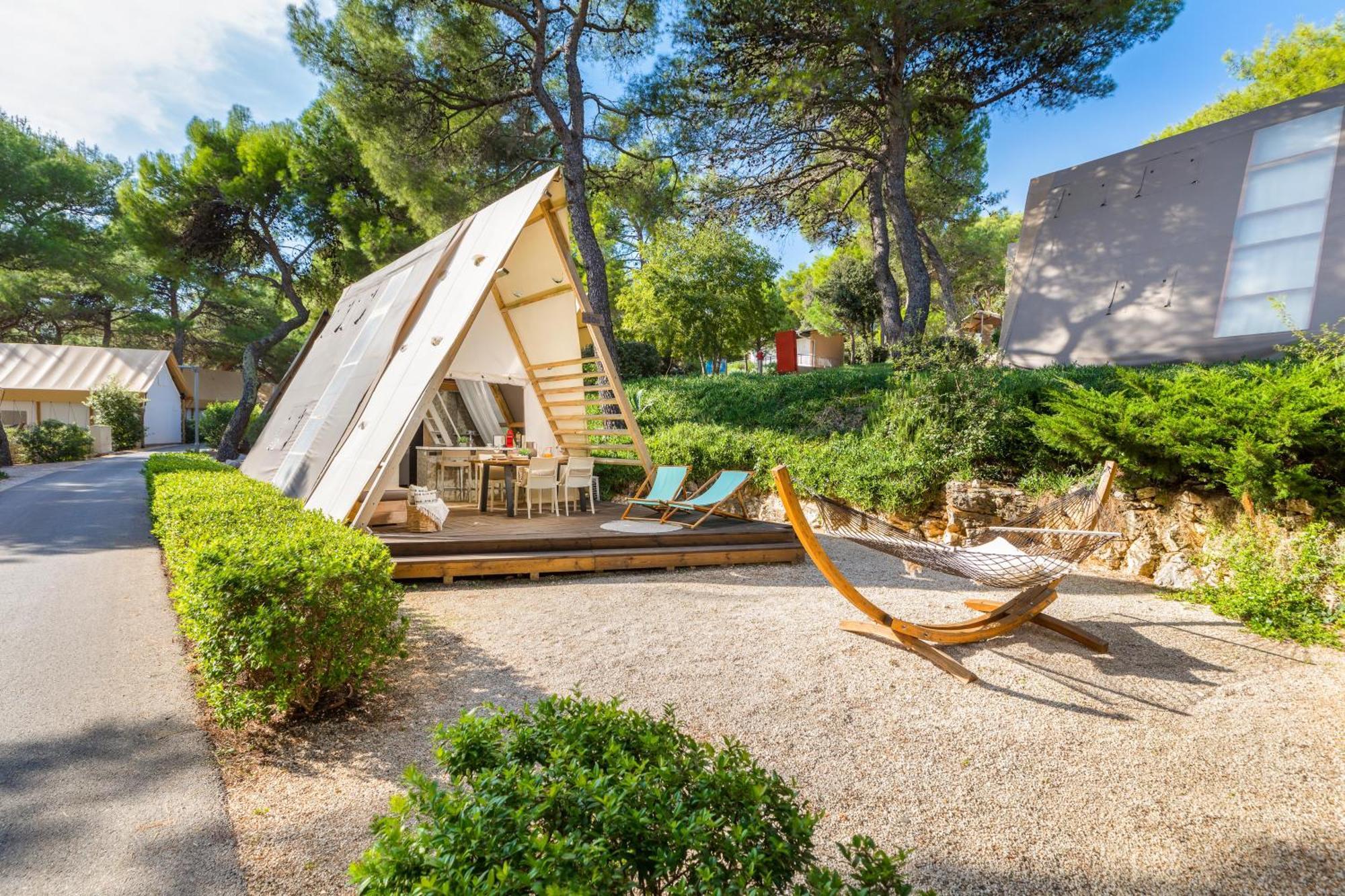 Superior Two-Bedroom Lodge Tent