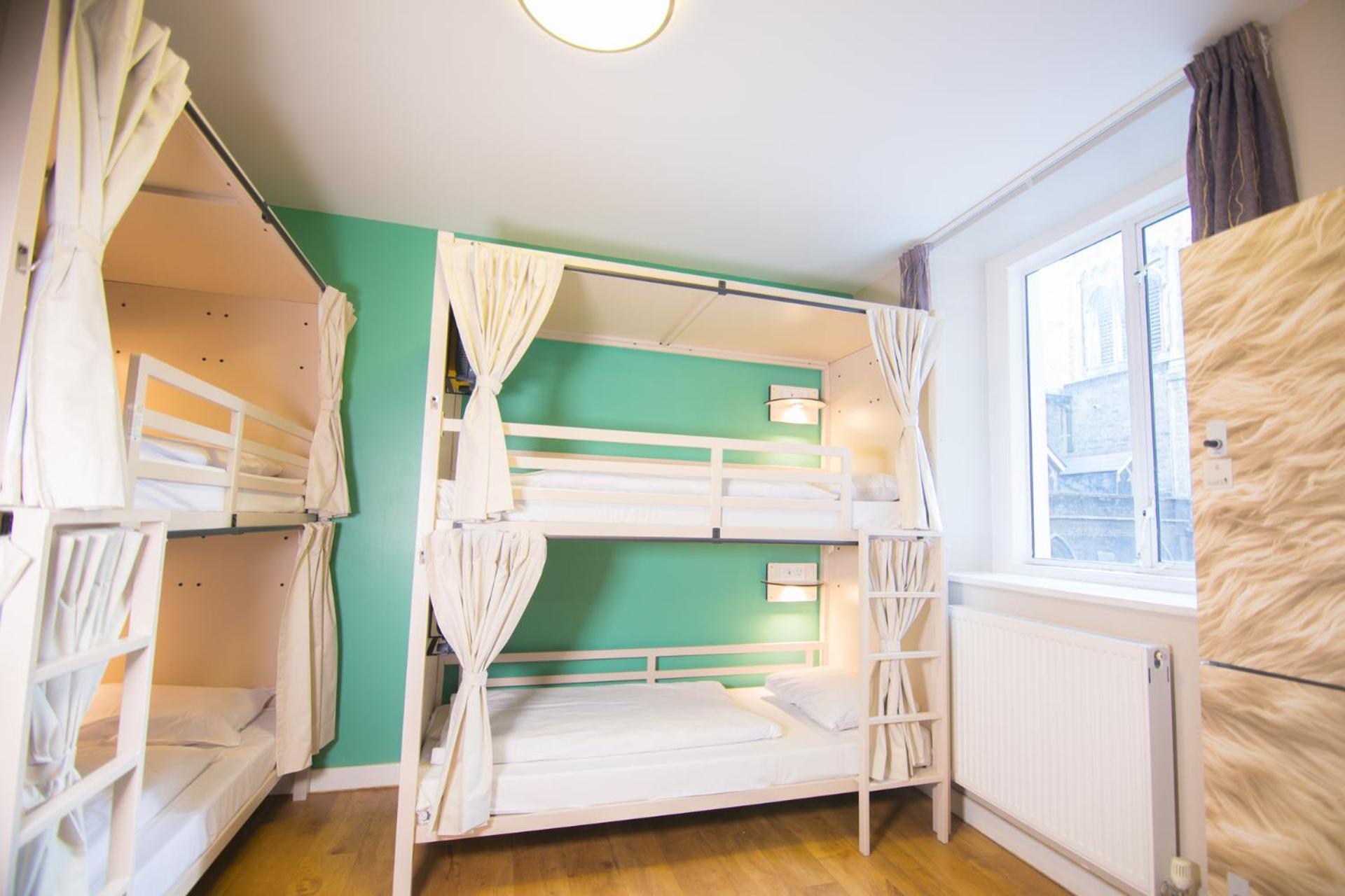 Bed 6-Bed Female Dormitory Room,1574773445:JPEG