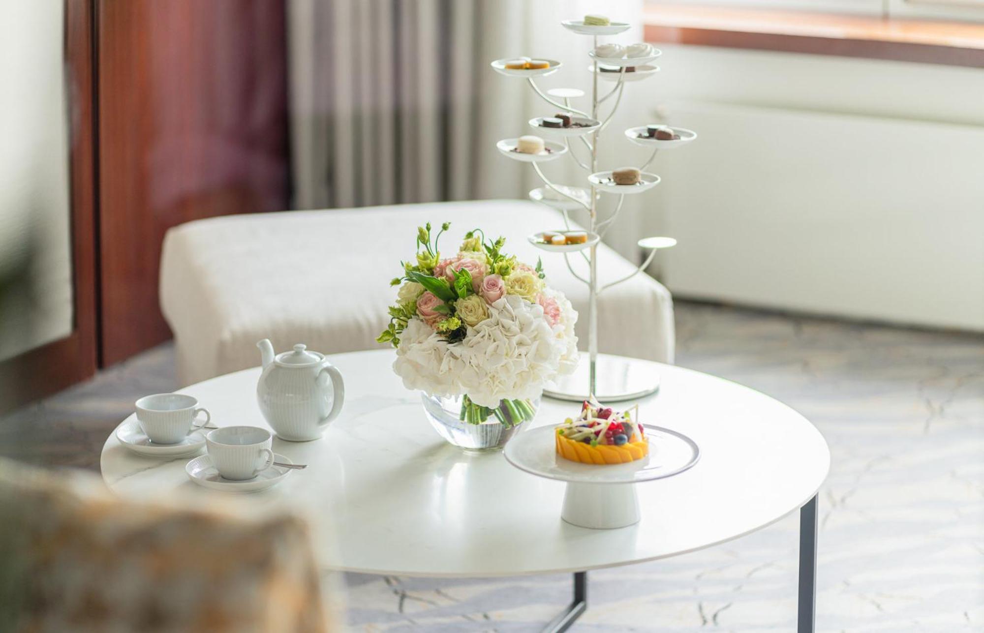 Junior Terrace Suite King,1591233053:JPEG