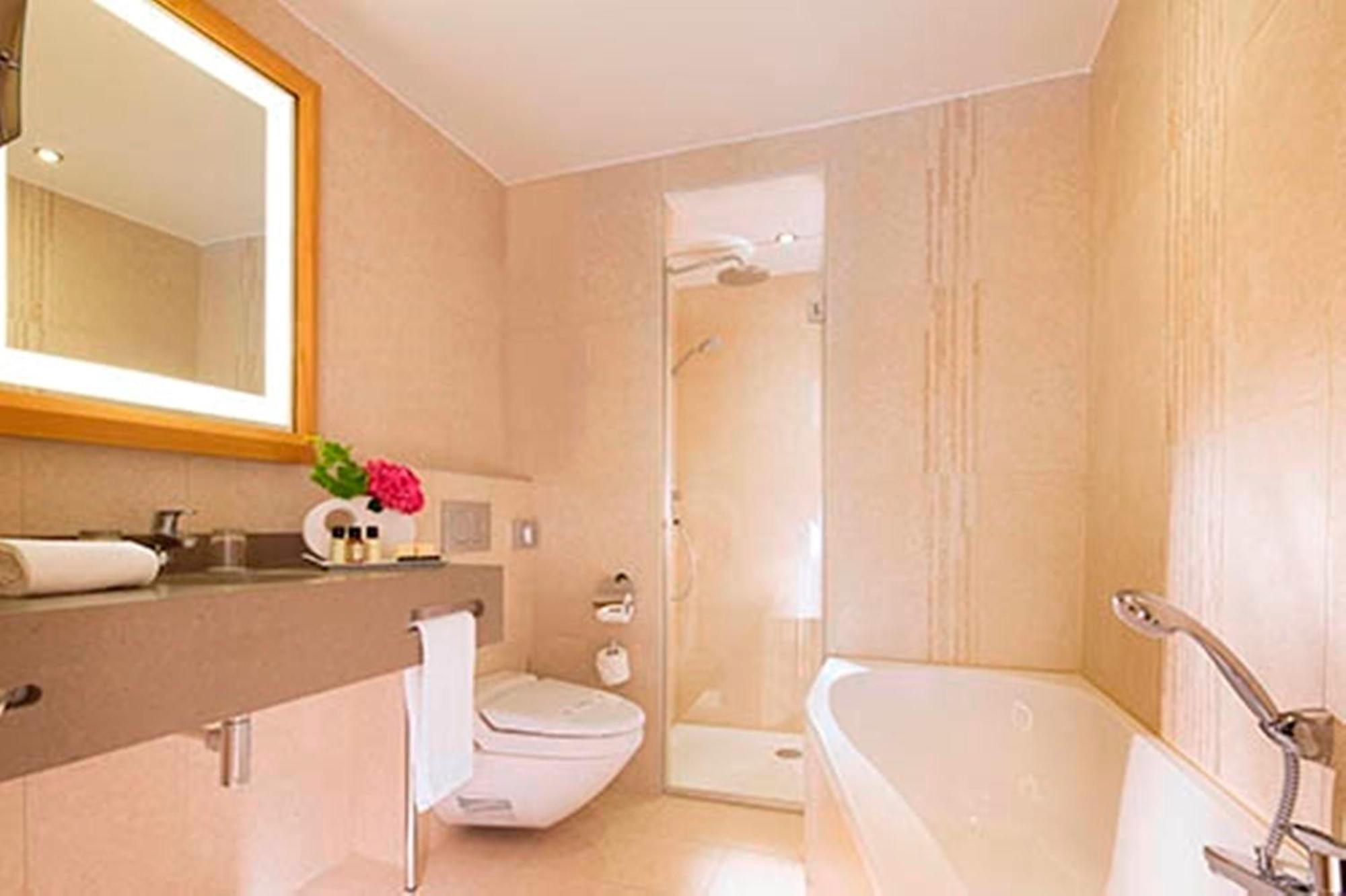 Superior Double or Twin Room,1598911185:JPEG
