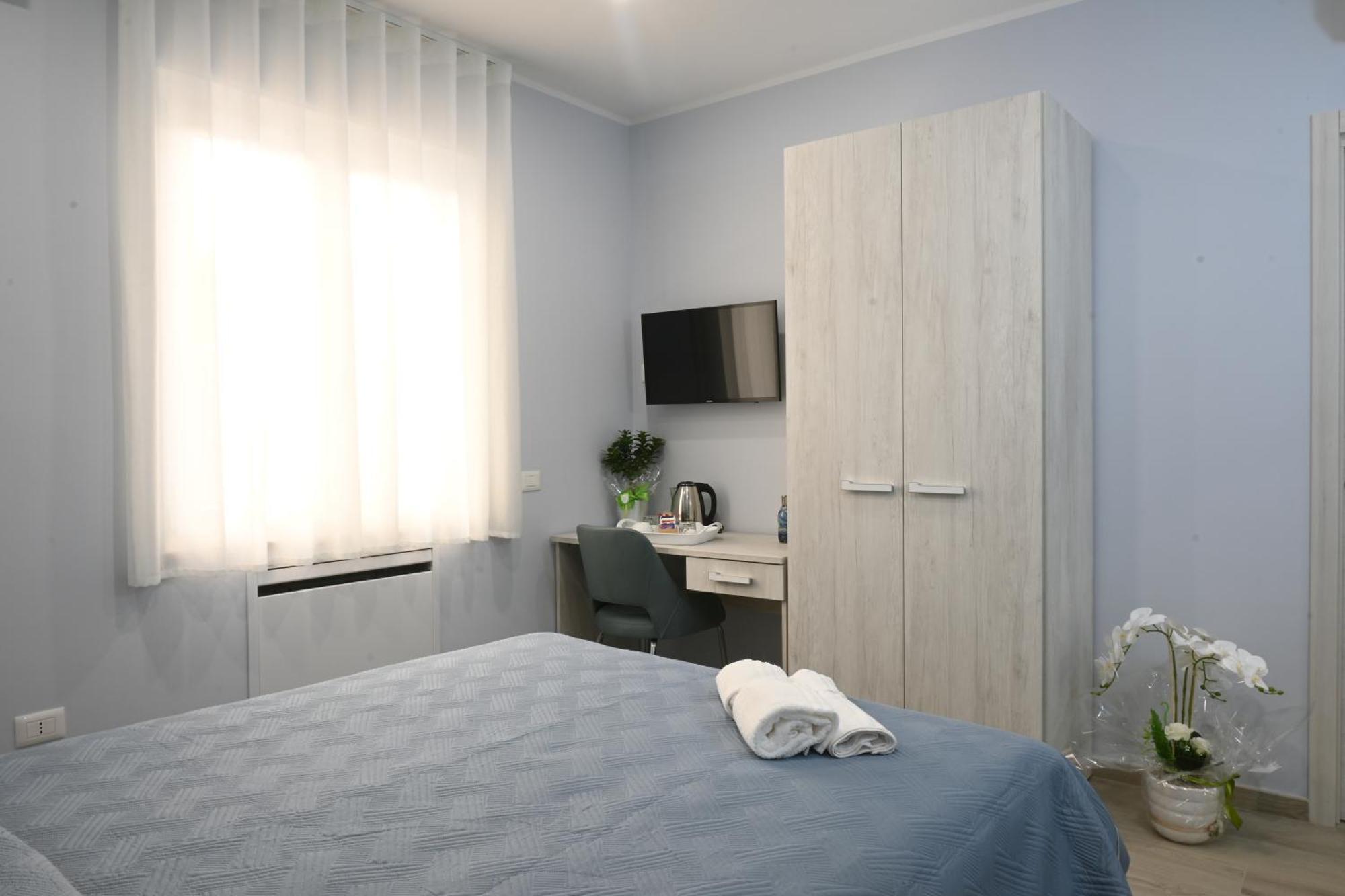 Large Double Room,1617344465:JPEG