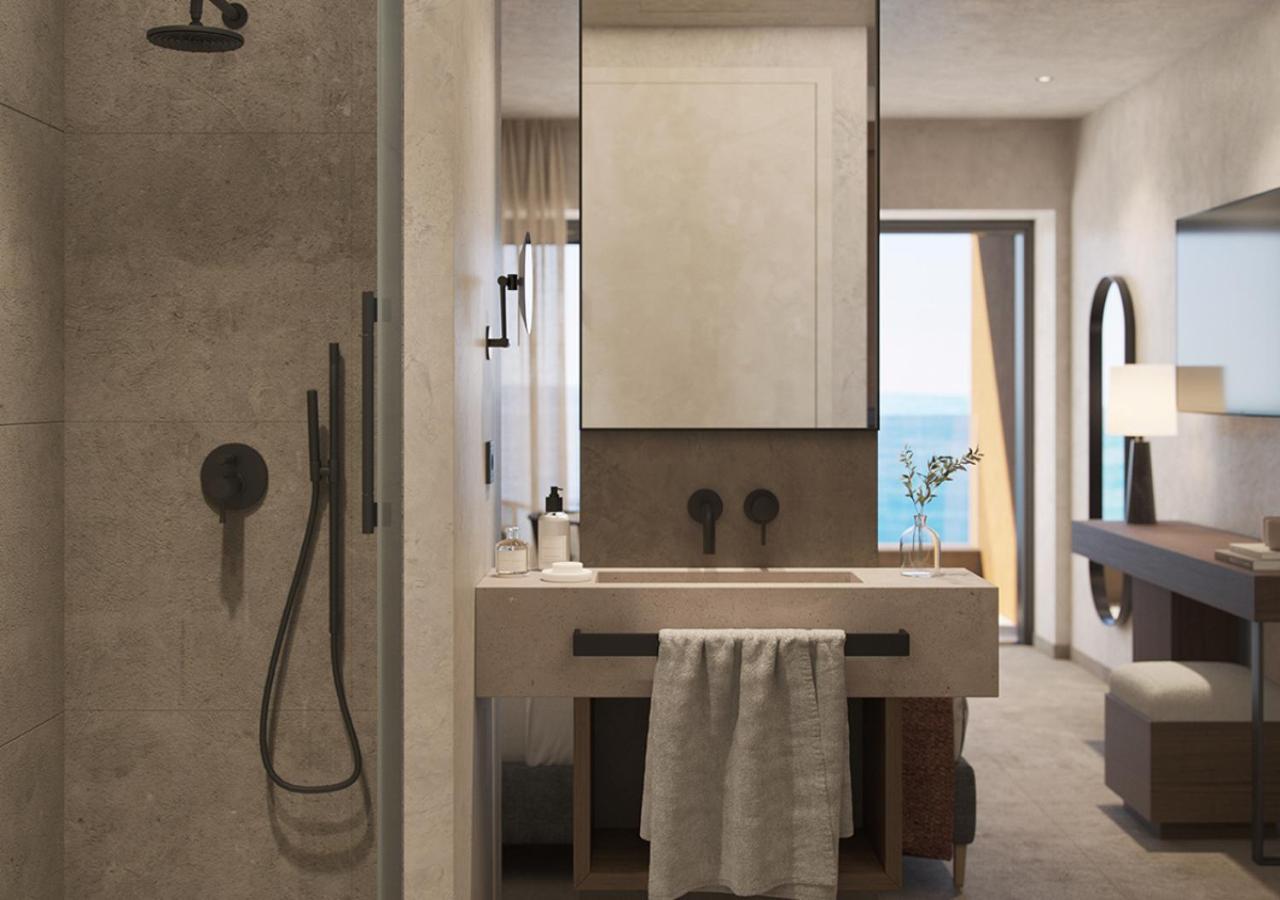 Deluxe Room with Sea View