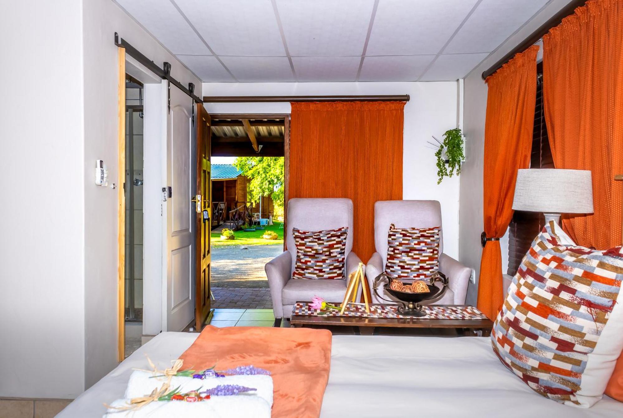 Apartment With Shared Bathroom