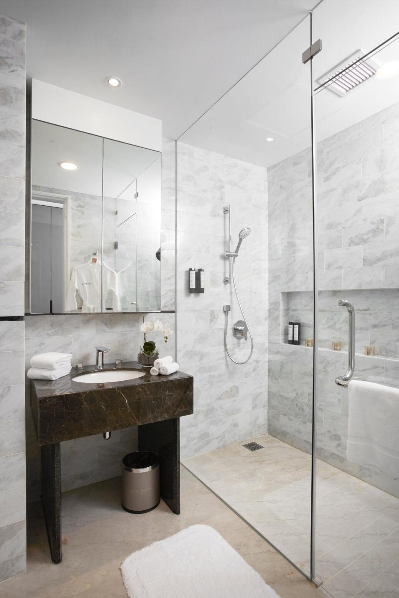 Executive Deluxe City View
