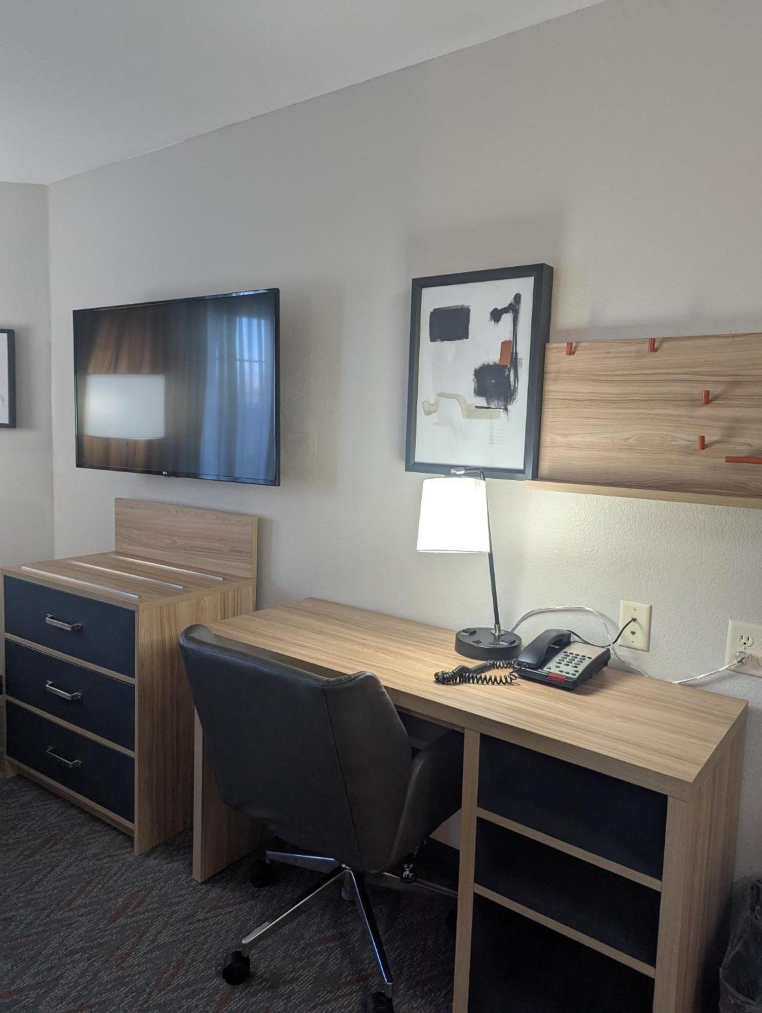 Studio Suite with Two Double Beds,1649904507:JPEG