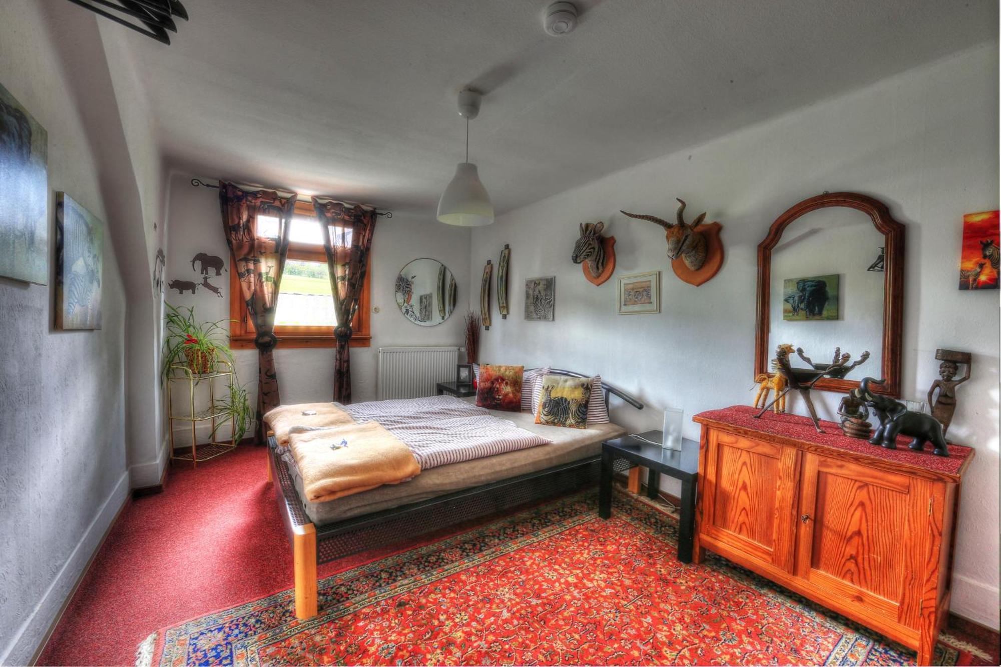 Doppelzimmer mit Gemeinschaftsbad