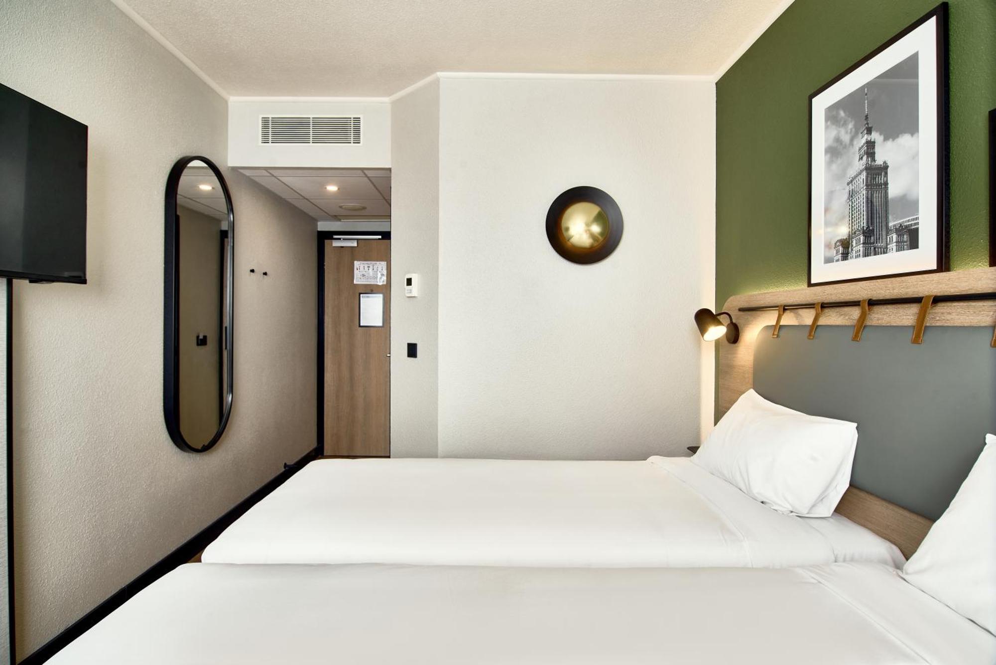 Standard Room - 2 Single Beds,1660282466:JPEG
