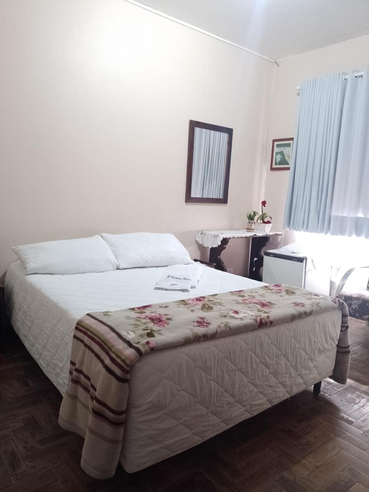 Quarto Duplo