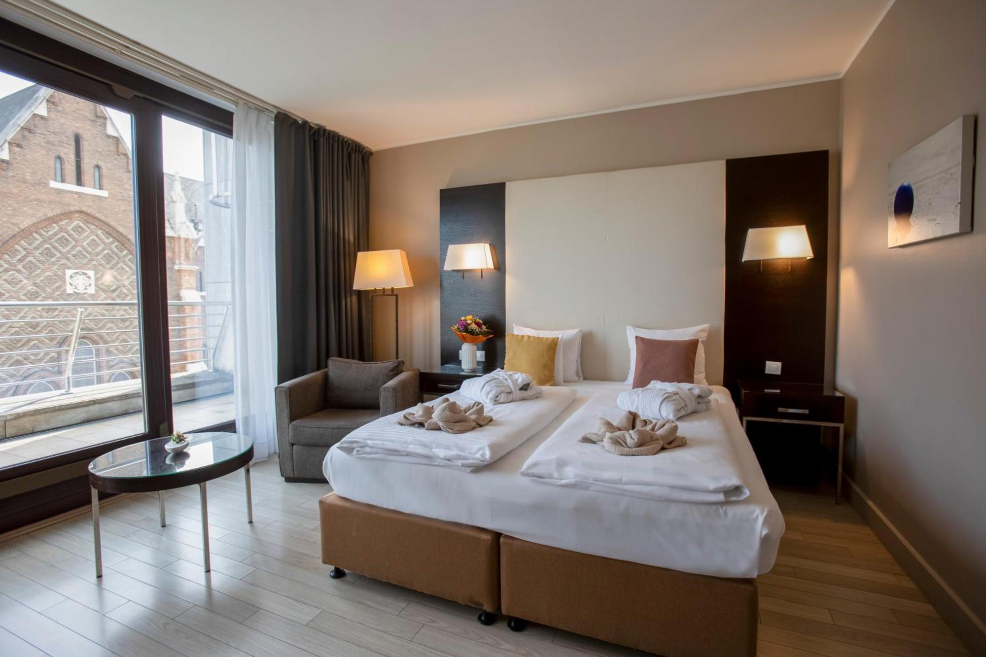 Deluxe Double Room with Balcony