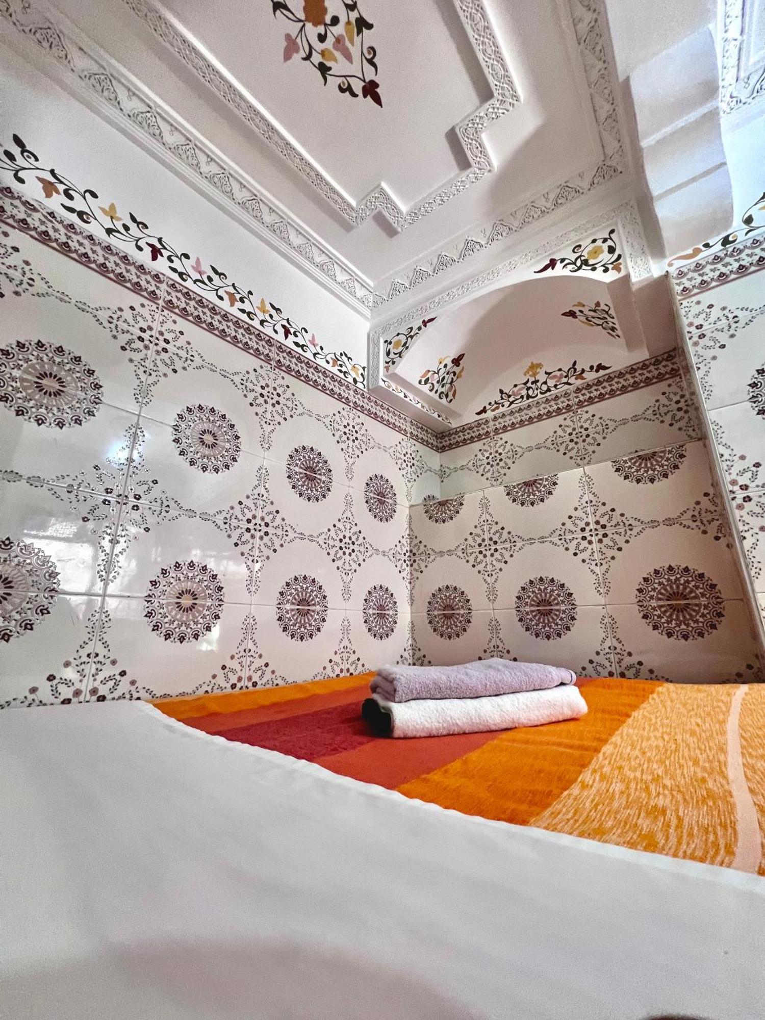 Quarto Duplo com Casa de Banho Partilhada