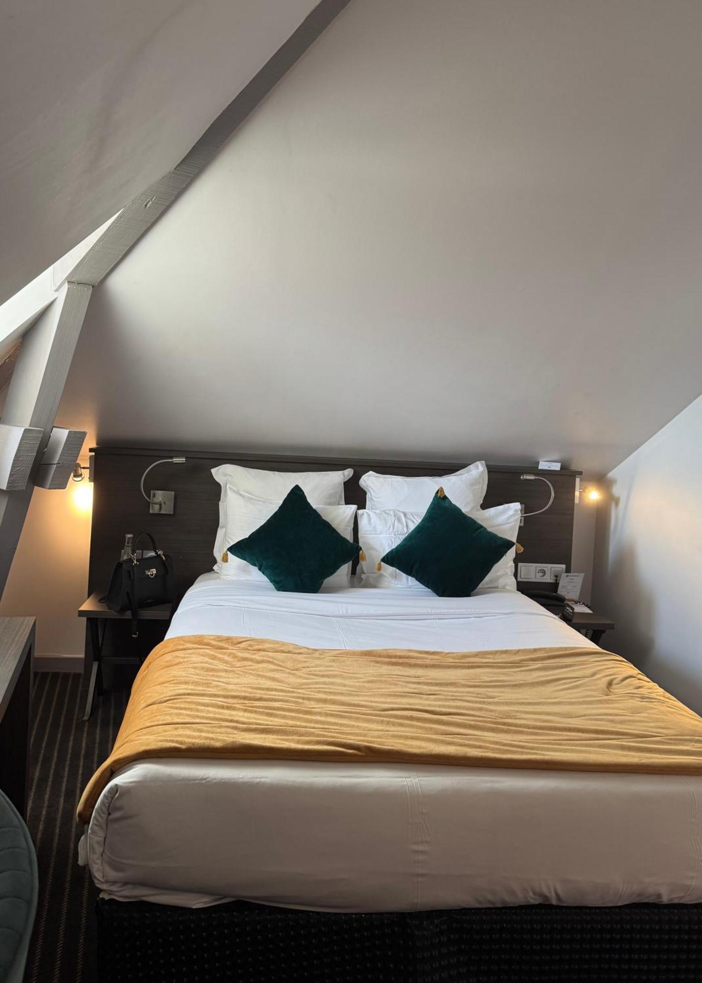 Standard Single Room - Non-Smoking