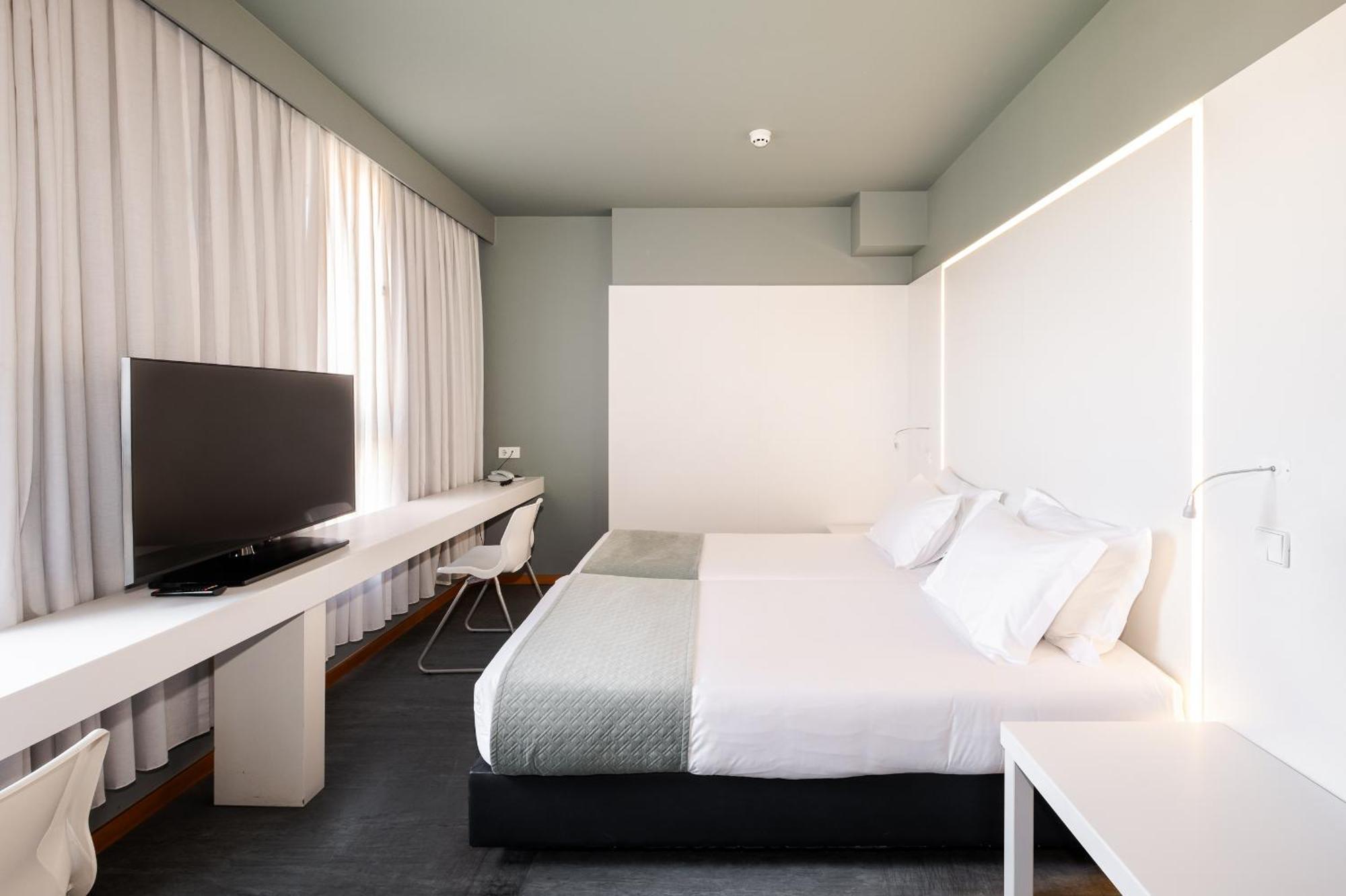Standaard Kamer met 2 Bedden