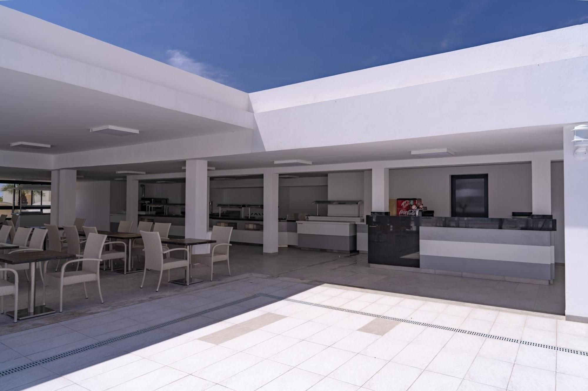 Quadruple Room with Garden View,1746853366:JPEG