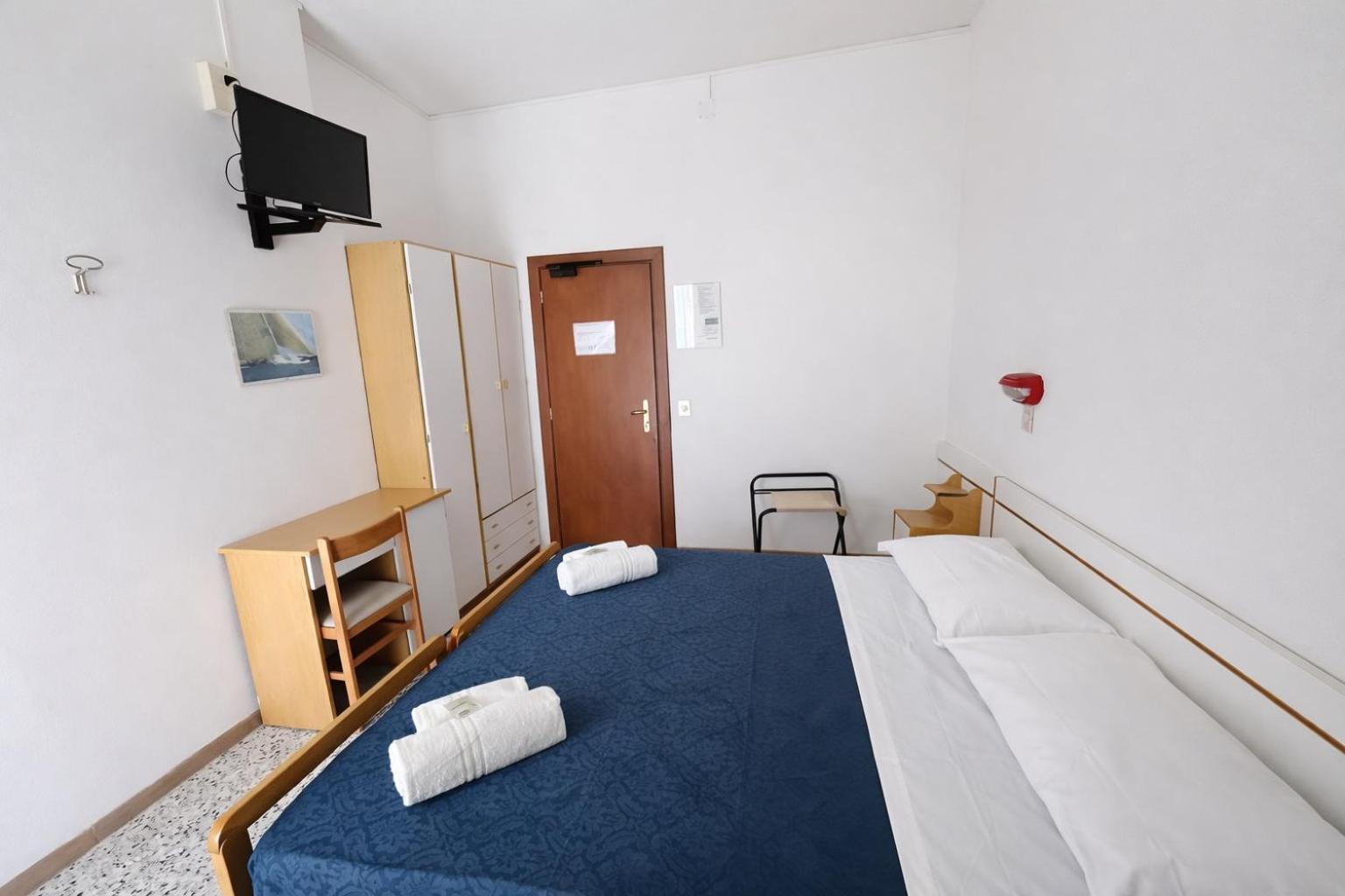 Camera Familiare con Bagno Privato