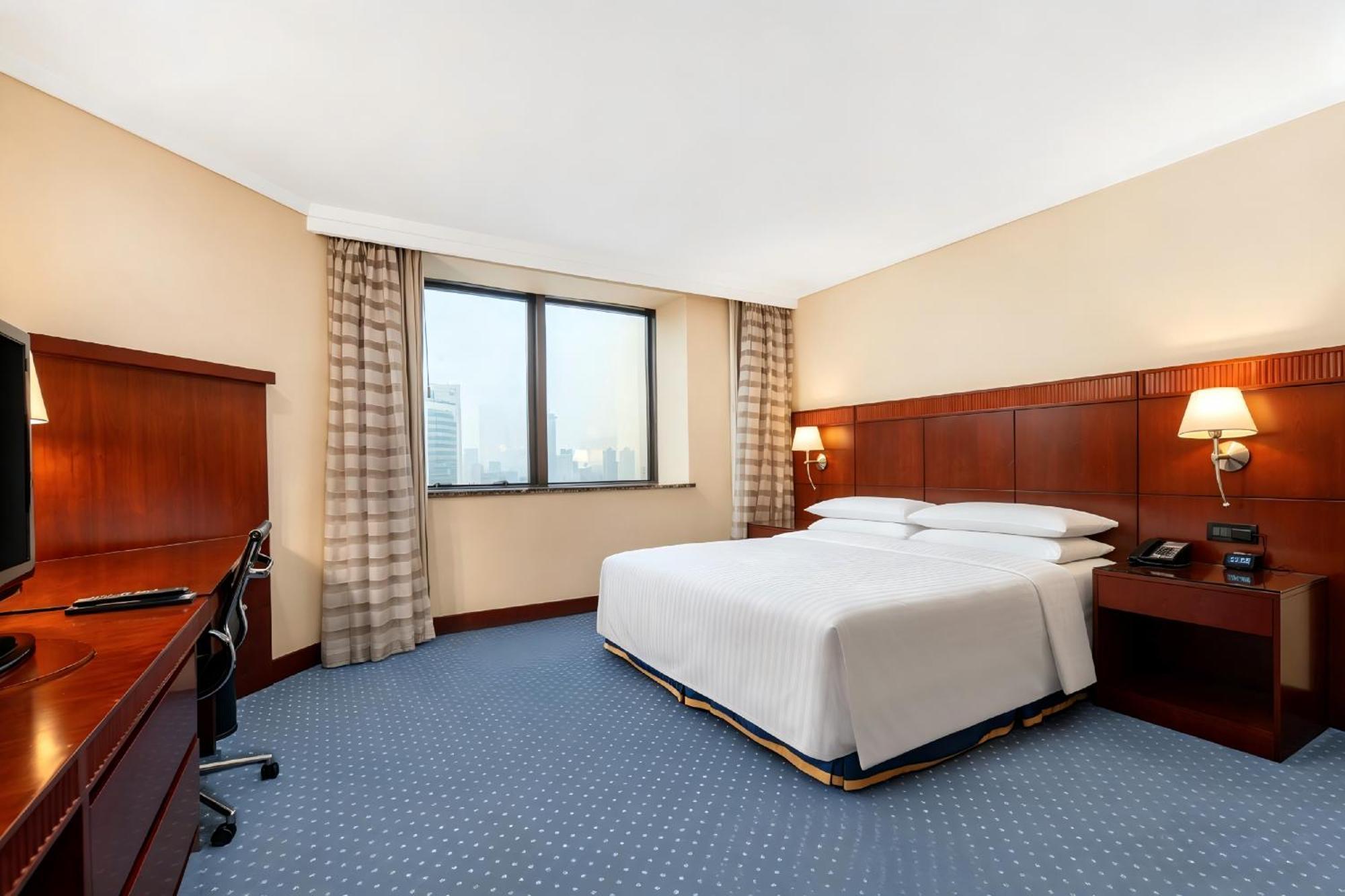 Deluxe Suite, Executive level, Suite, 1 King