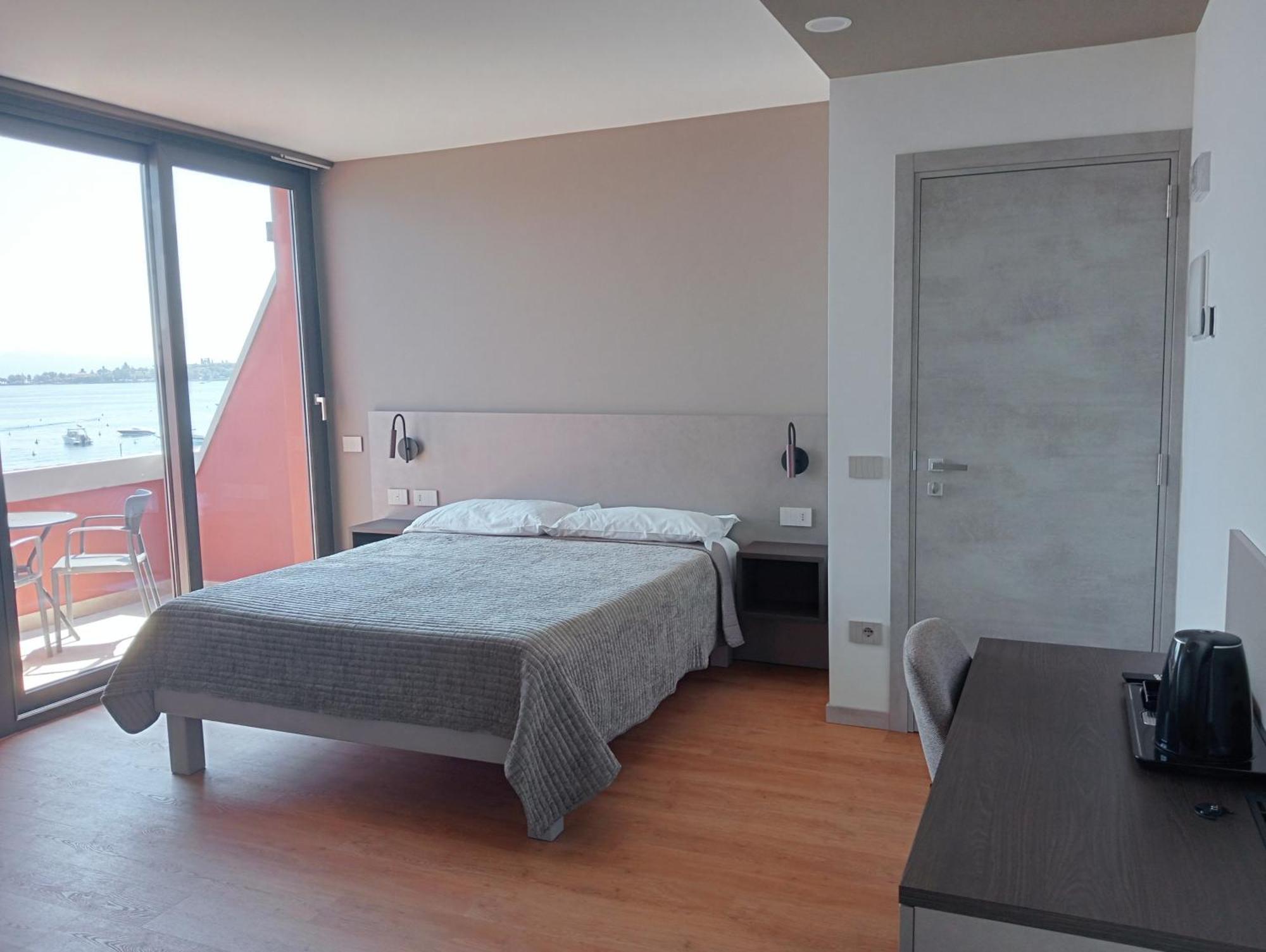 Superior Double Room,1770888056:JPEG