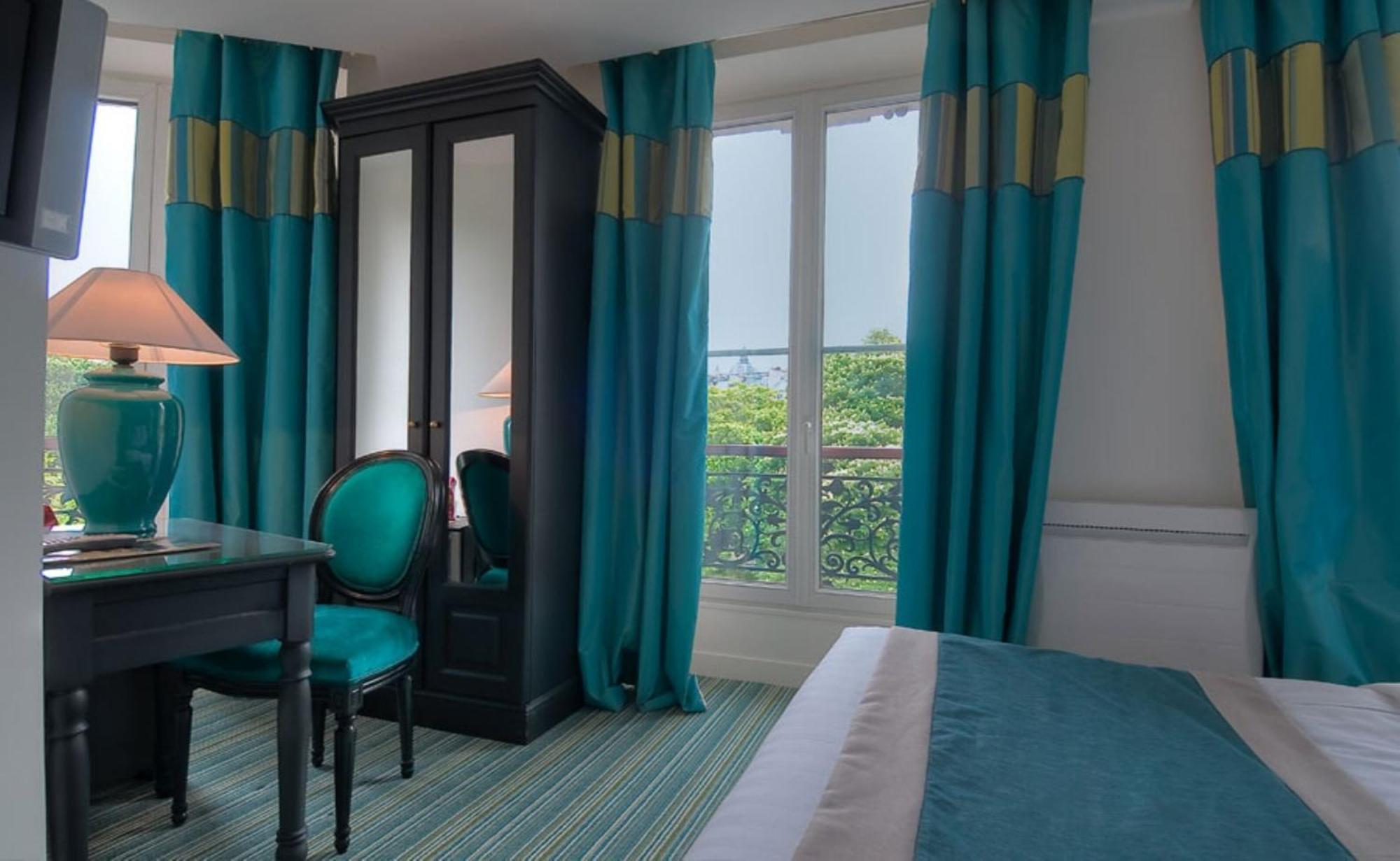 Quarto Duplo com Varanda